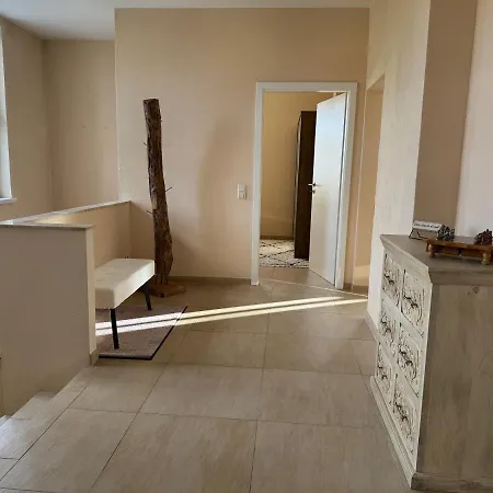 205 Qm Traumtor Mit Sauna, Whirlpool, Kamin Und 3 Terrassen Mit Blick In Böhmisch Sächsische Schweiz Apartment