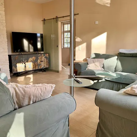 205 Qm Traumtor Mit Sauna, Whirlpool, Kamin Und 3 Terrassen Mit Blick In Böhmisch Sächsische Schweiz Apartment